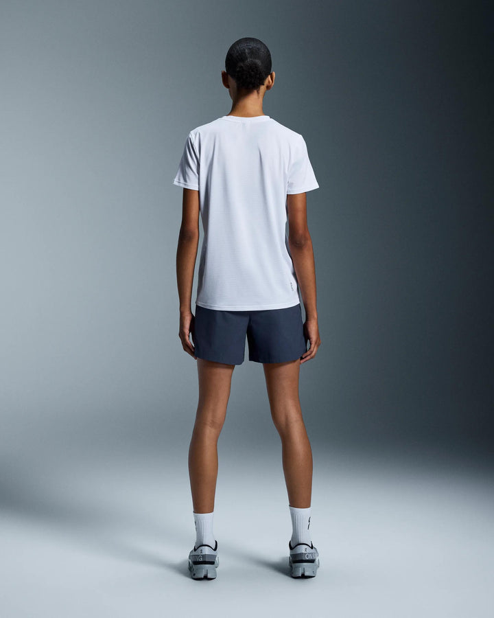 ON Women's 5" Core Shorts - Midnight