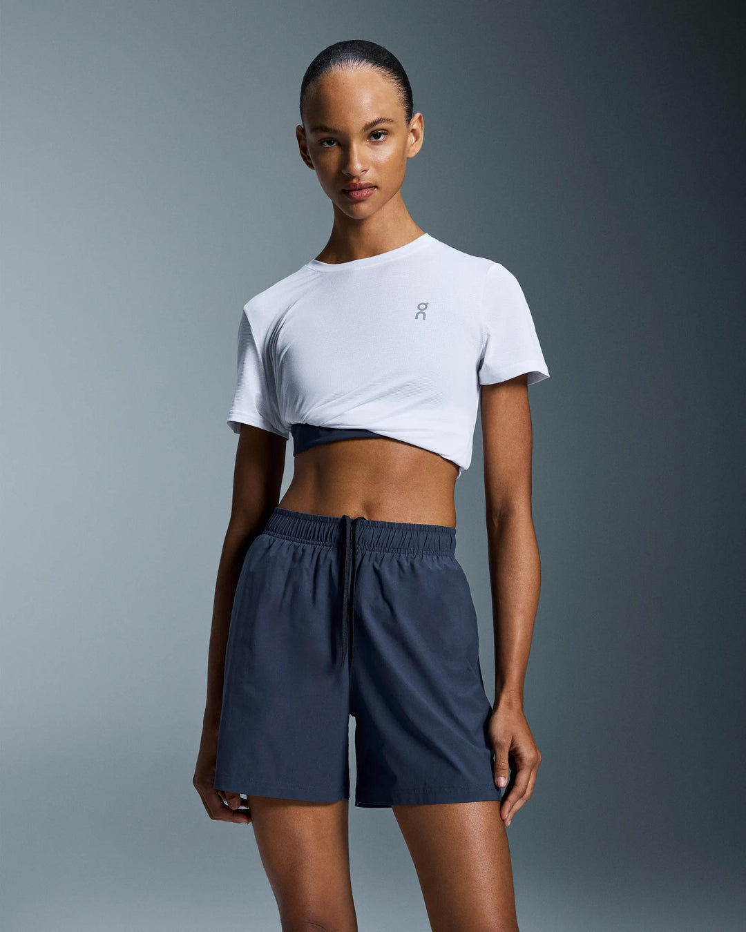 ON Women's 5" Core Shorts - Midnight