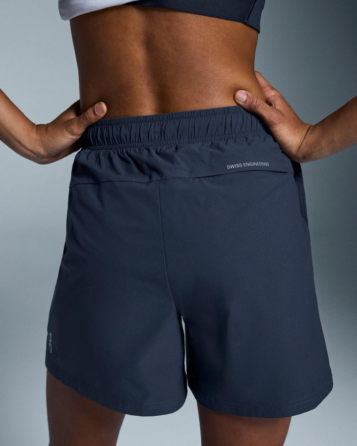 ON Women's 5" Core Shorts - Midnight