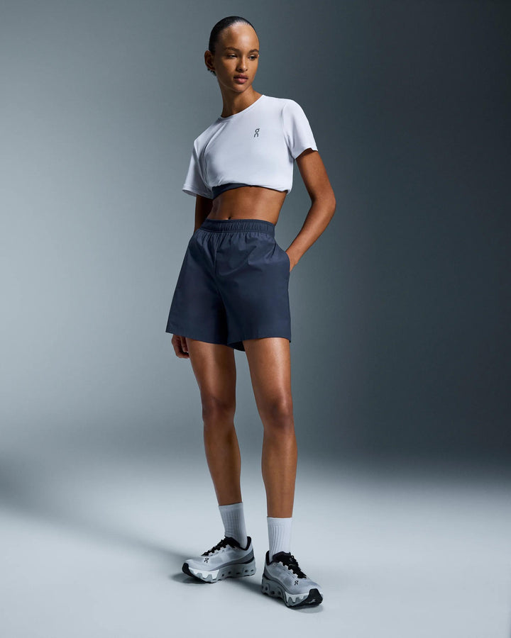 ON Women's 5" Core Shorts - Midnight