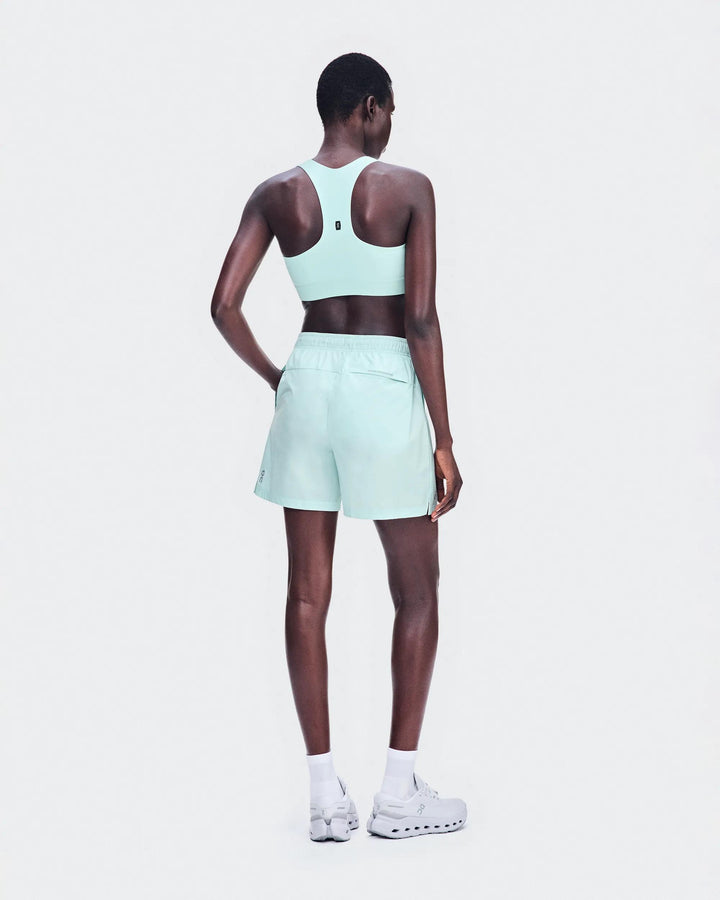 ON Women's 5" Core Shorts - Flurry
