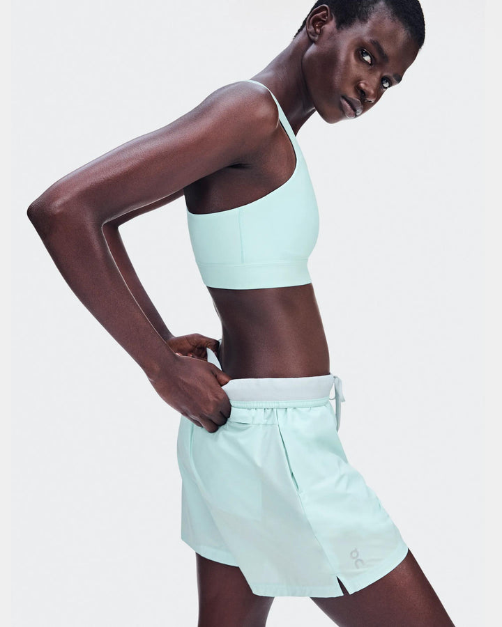 ON Women's 5" Core Shorts - Flurry
