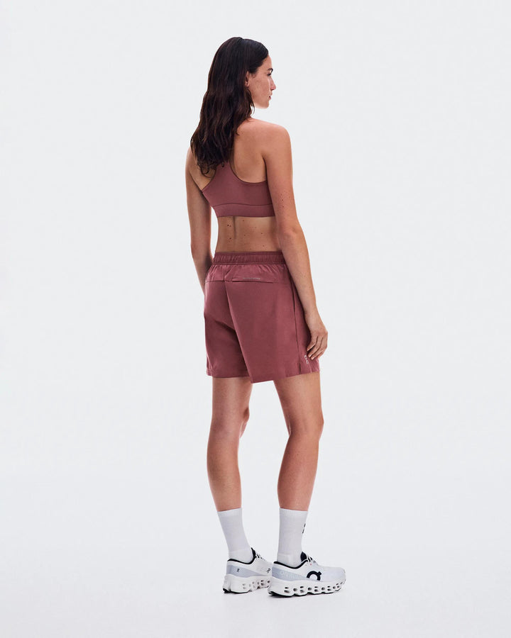 ON Women's 5" Core Shorts - Barberry