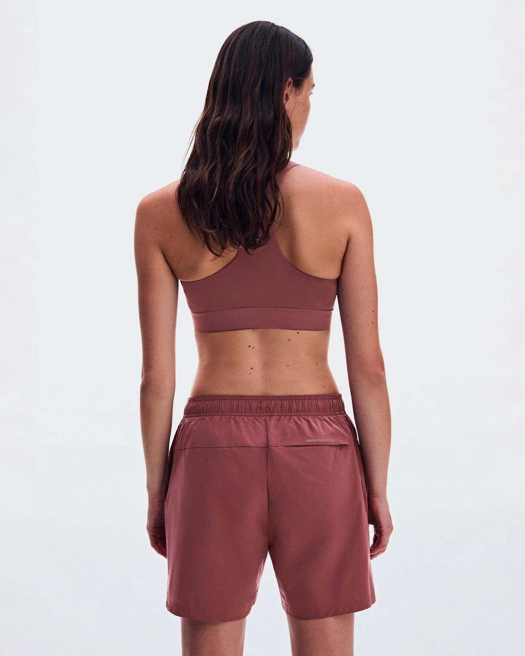 ON Women's 5" Core Shorts - Barberry