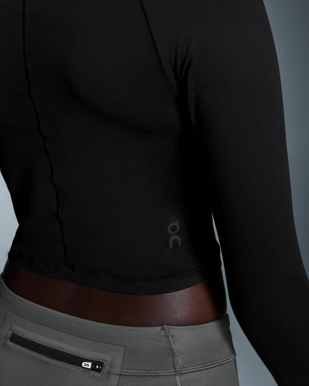 ON Women's Studio Long-T Crop - Black