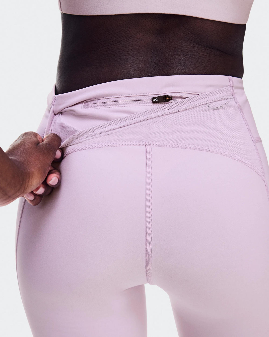 ON Women's Performance Tights Short - Foxglove