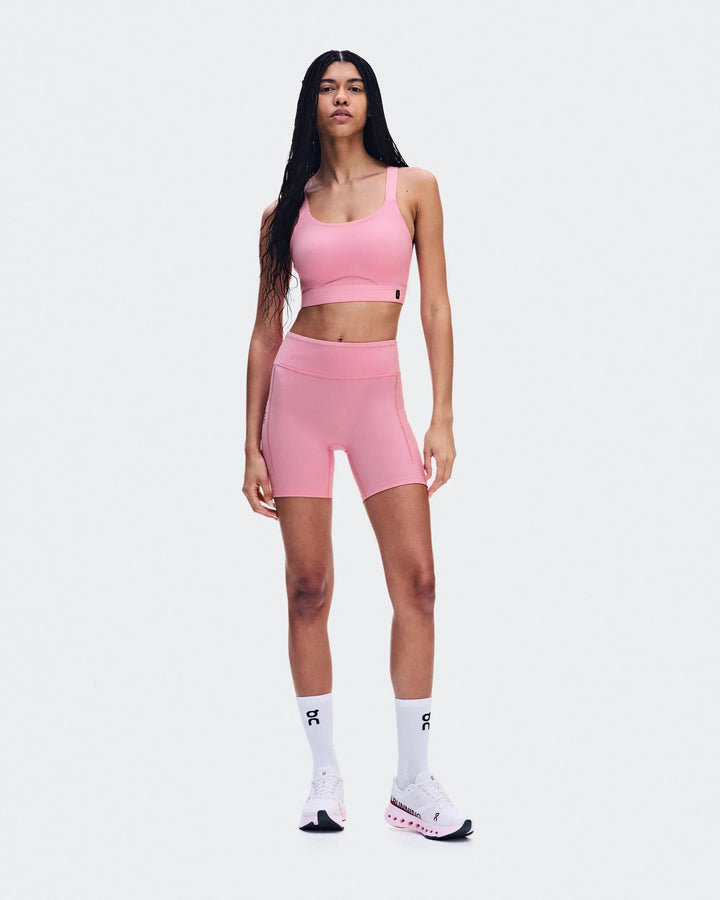 ON Women's Performance Tights Short - Magnolia