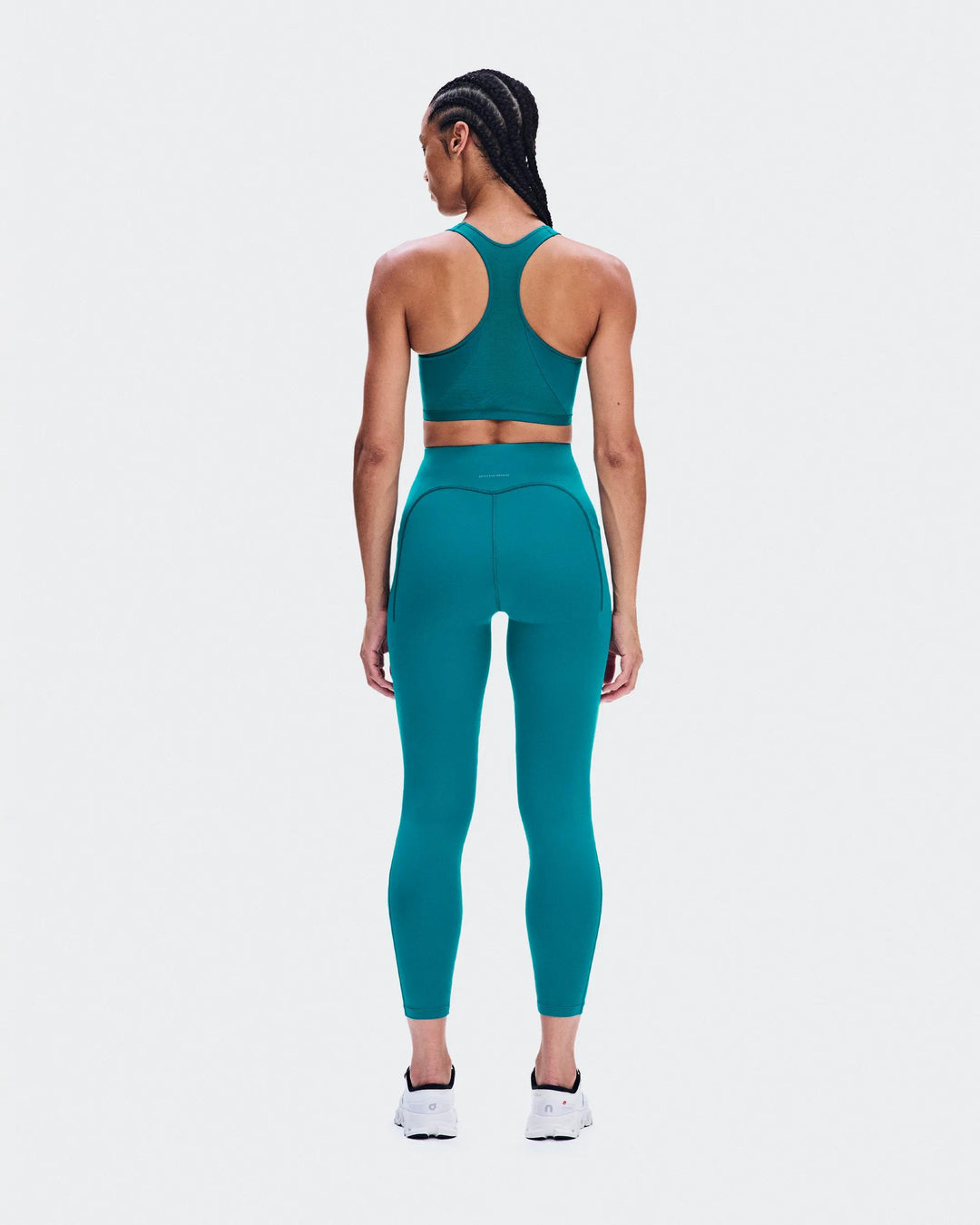 ON Women's Train Bra - Abyss