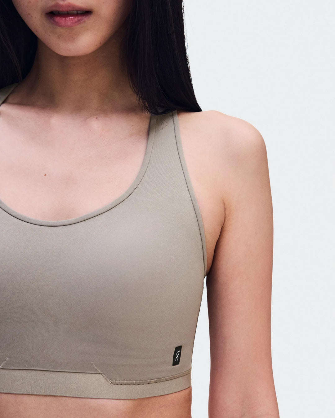 ON Women's Train Bra - Clay