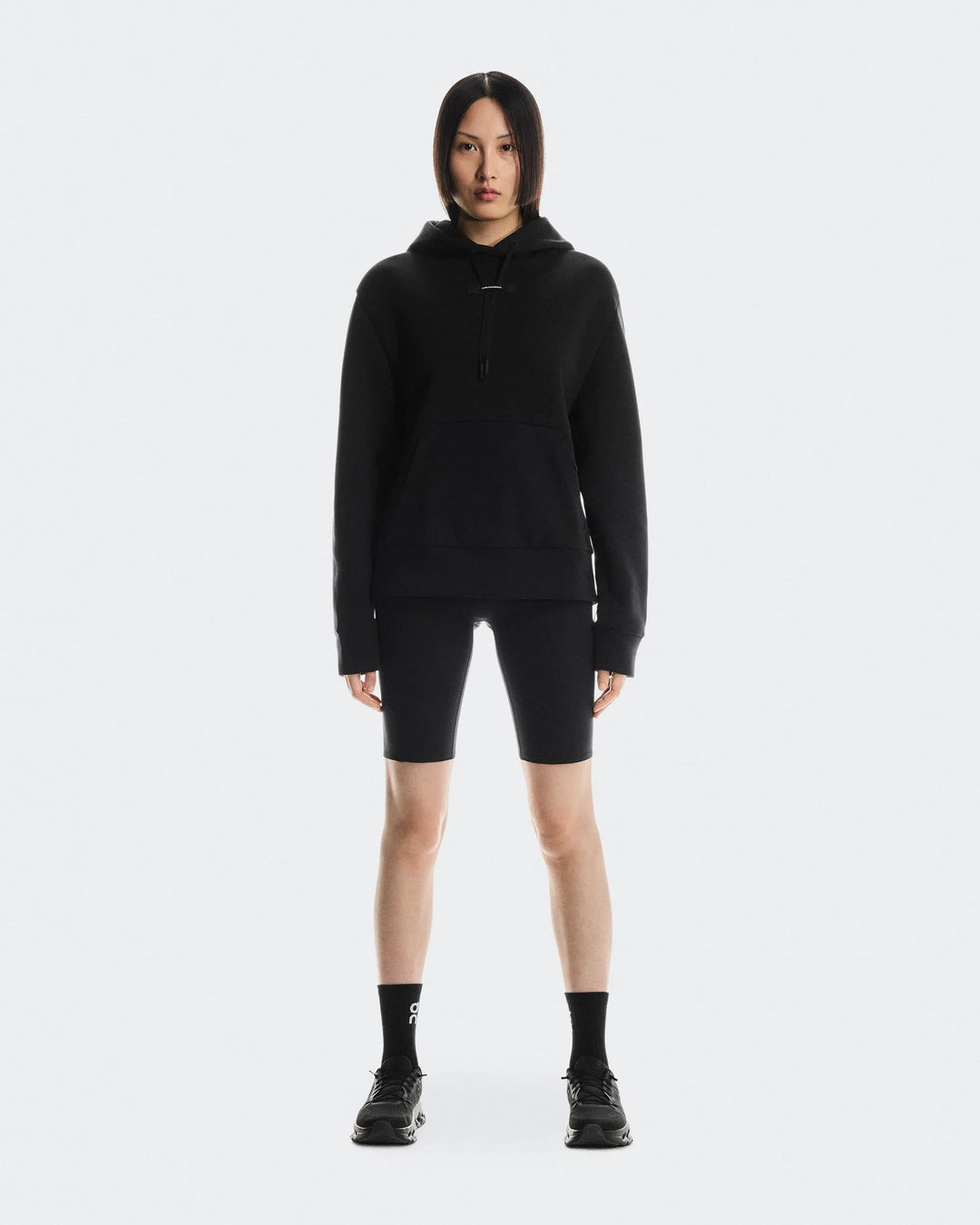 ON Women's Focus Tech Hoodie - Black