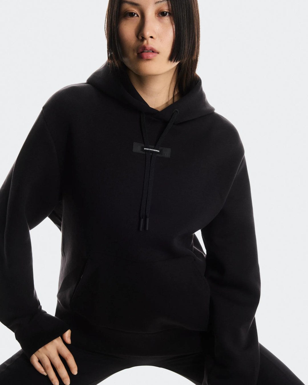 ON Women's Focus Tech Hoodie - Black