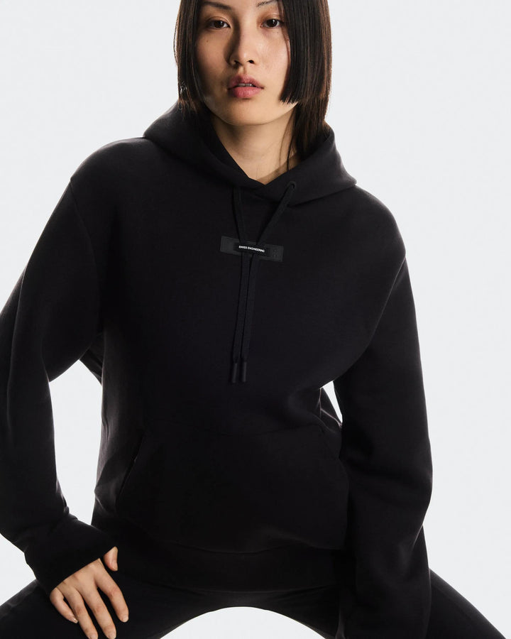 ON Women's Focus Tech Hoodie - Black