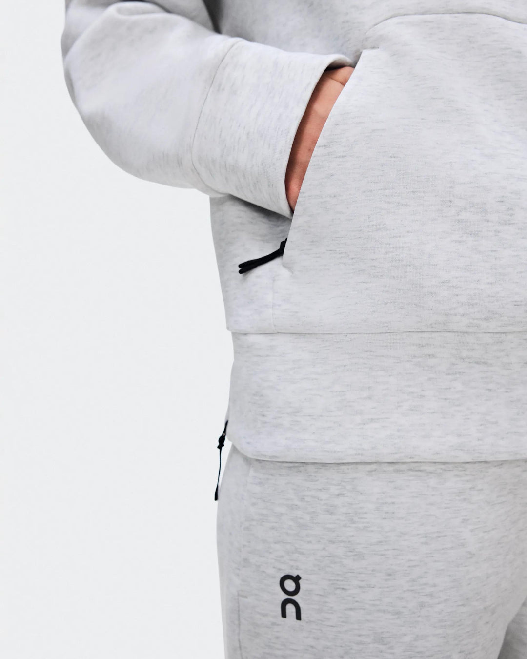 ON Women's Focus Tech Hoodie - Crater
