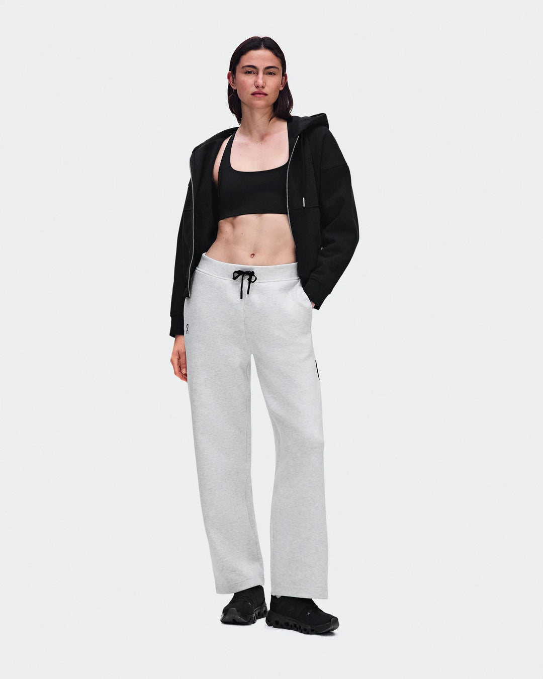 ON Women's Focus Tech Sweatpants - Crater