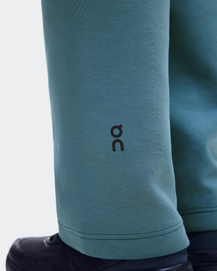 ON Women's Focus Tech Sweatpants - Agave