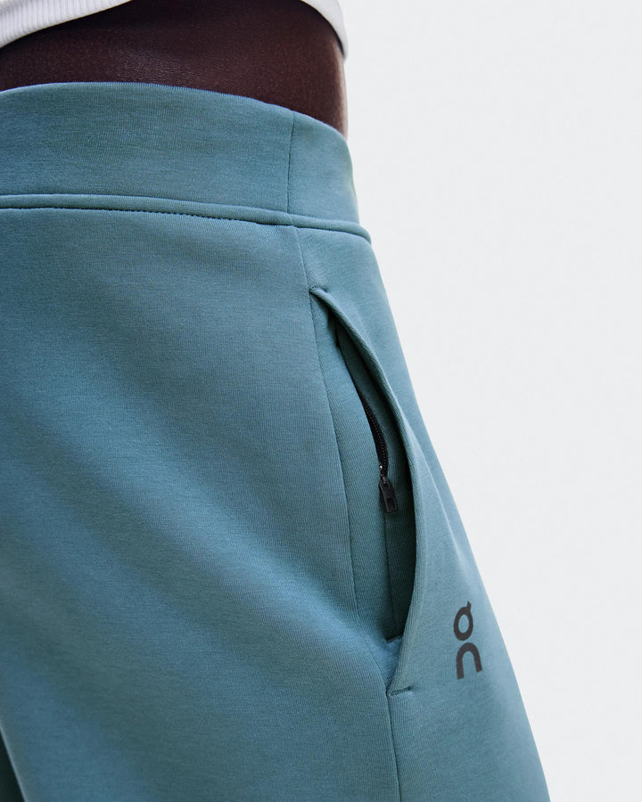 ON Women's Focus Tech Sweatpants - Agave