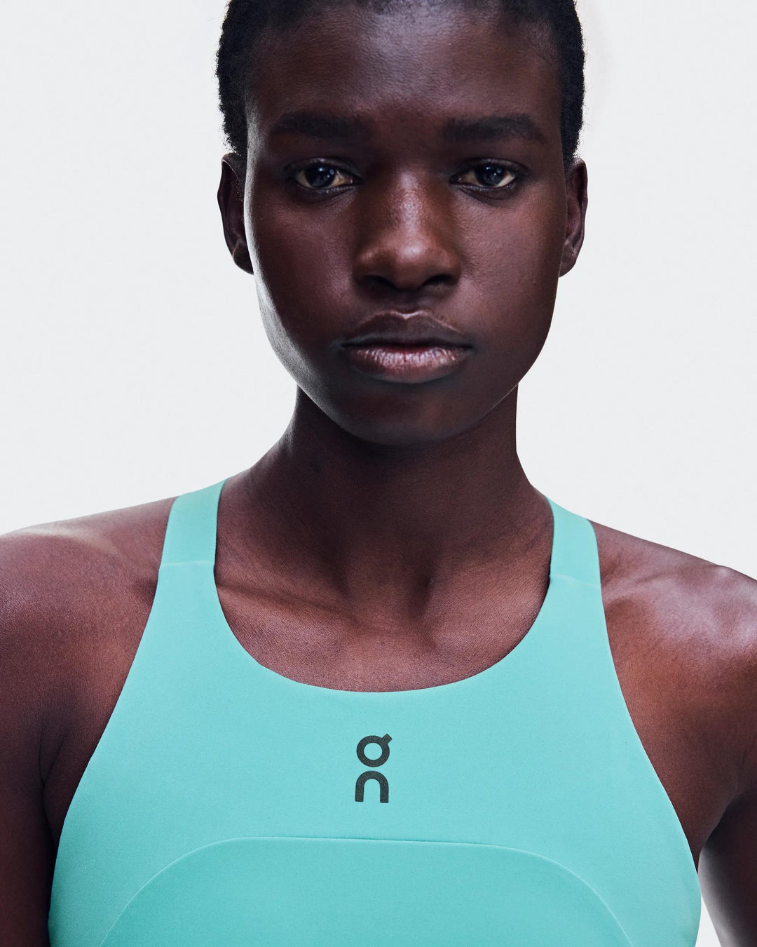 ON Women's Performance Crop - Aquamarine