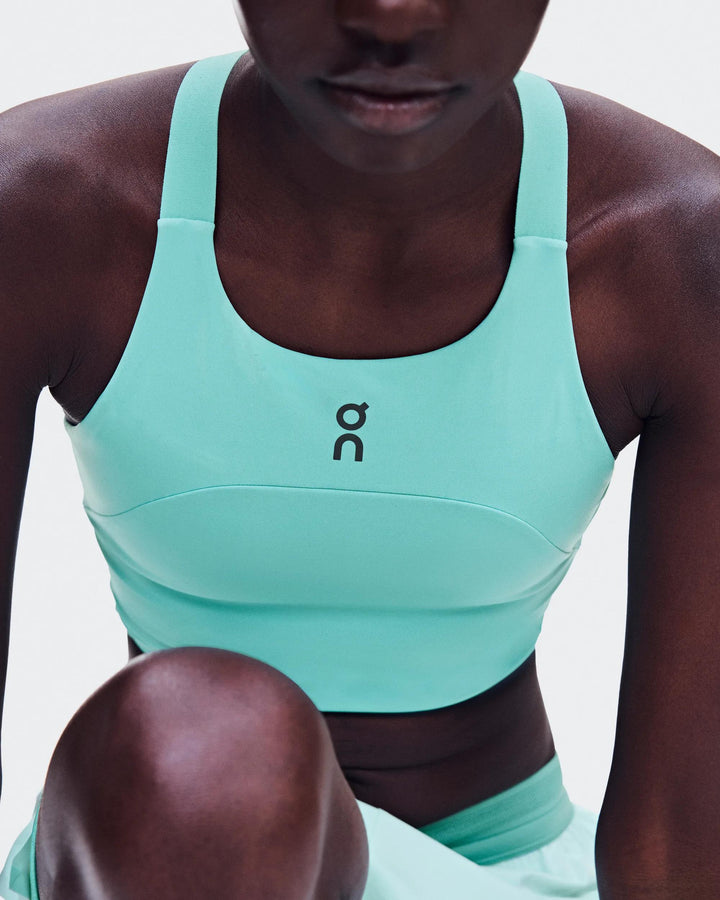 ON Women's Performance Crop - Aquamarine