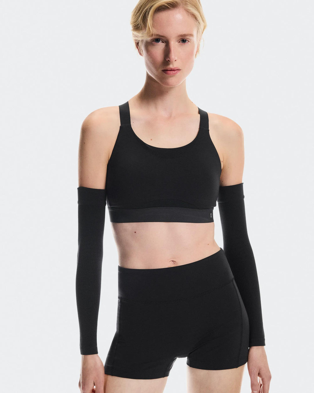 ON Women's Performance Bra - Black