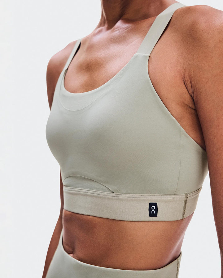ON Women's Performance Bra - Brume