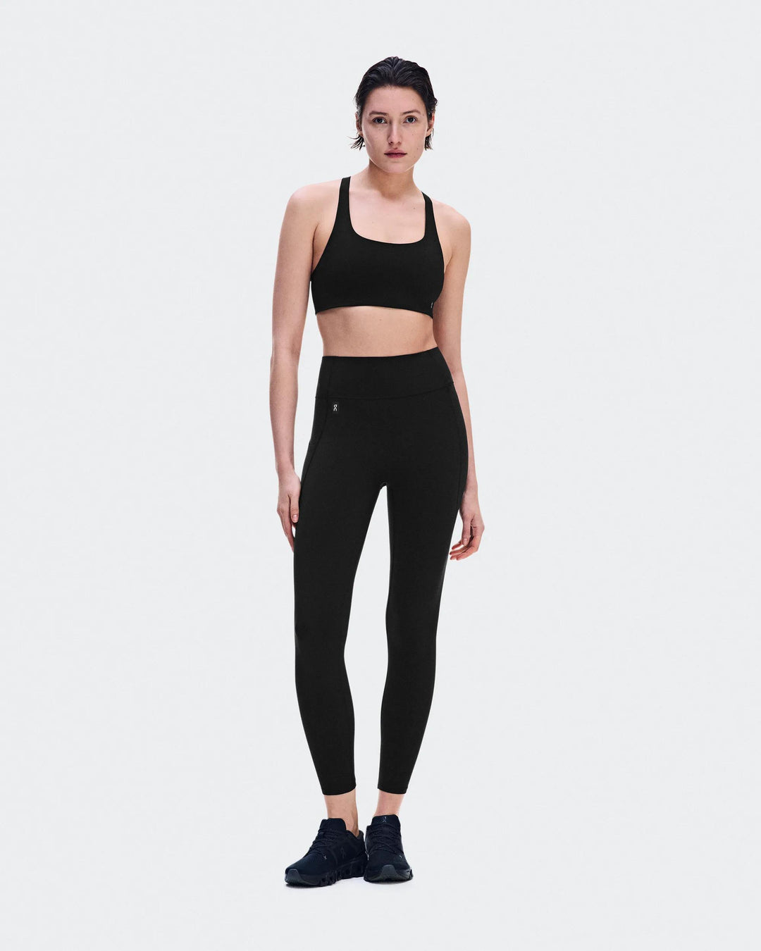 ON Women's Studio Tights 7/8 - Black