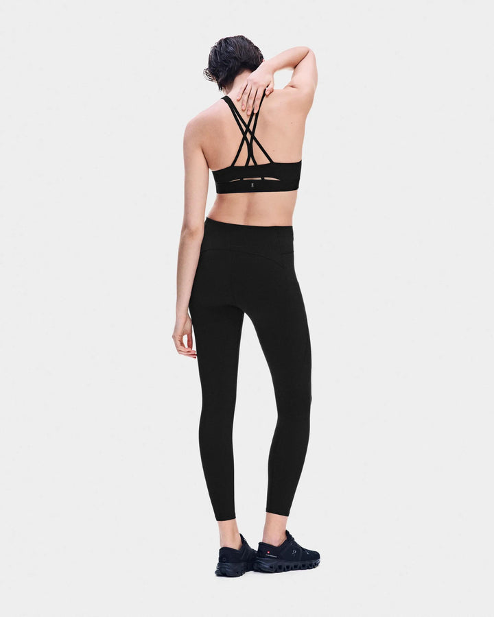 ON Women's Studio Tights 7/8 - Black
