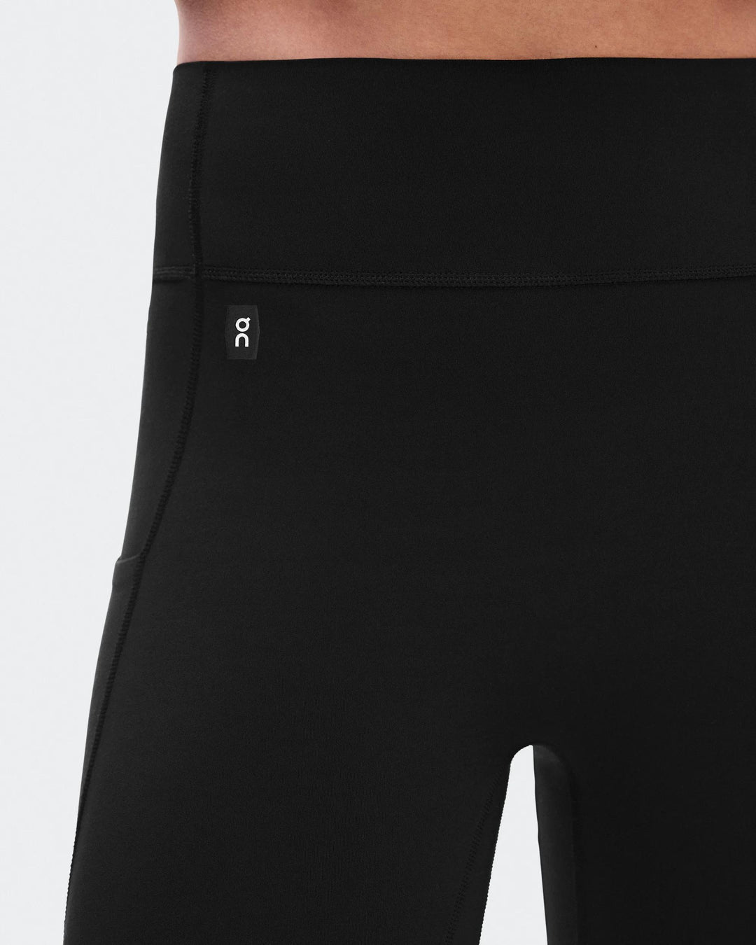 ON Women's Studio Tights 7/8 - Black