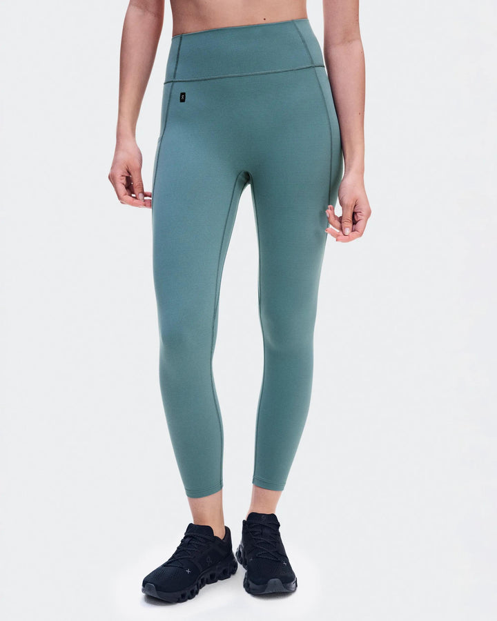 ON Women's Studio Tights 7/8 - Agave