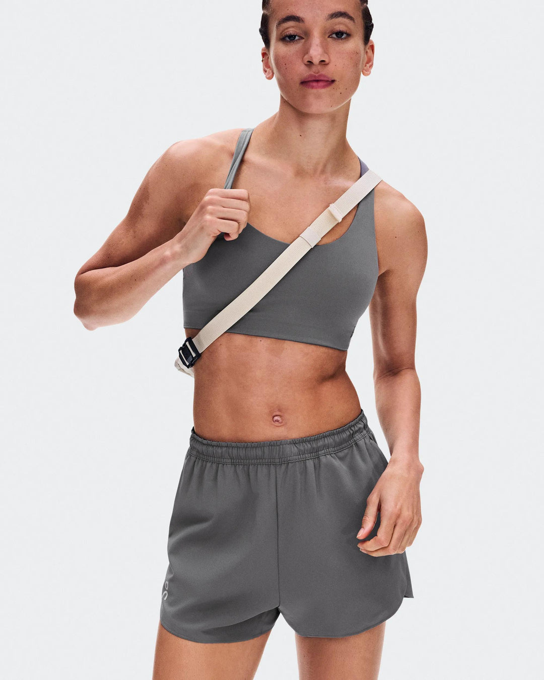 ON Women's Train Shorts 3" - Ember