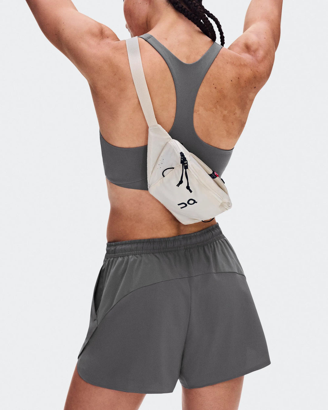 ON Women's Train Shorts 3" - Ember
