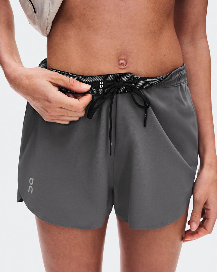 ON Women's Train Shorts 3" - Ember