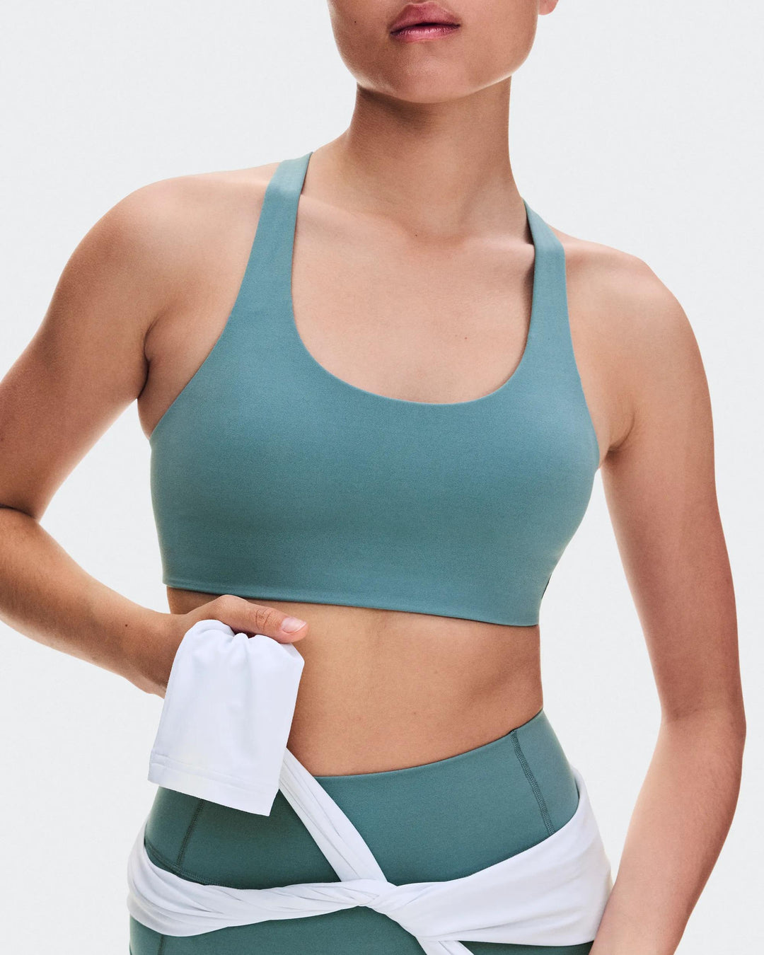 ON Women's Studio Racerback Bra - Agave