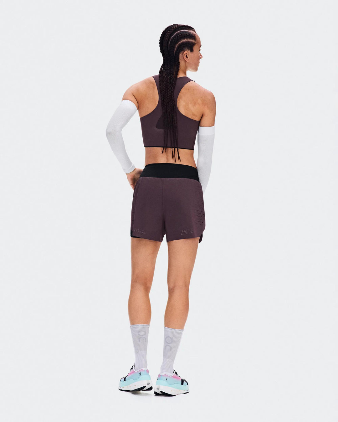 ON Women's Zero 2-in-1 Shorts - Urchin Black