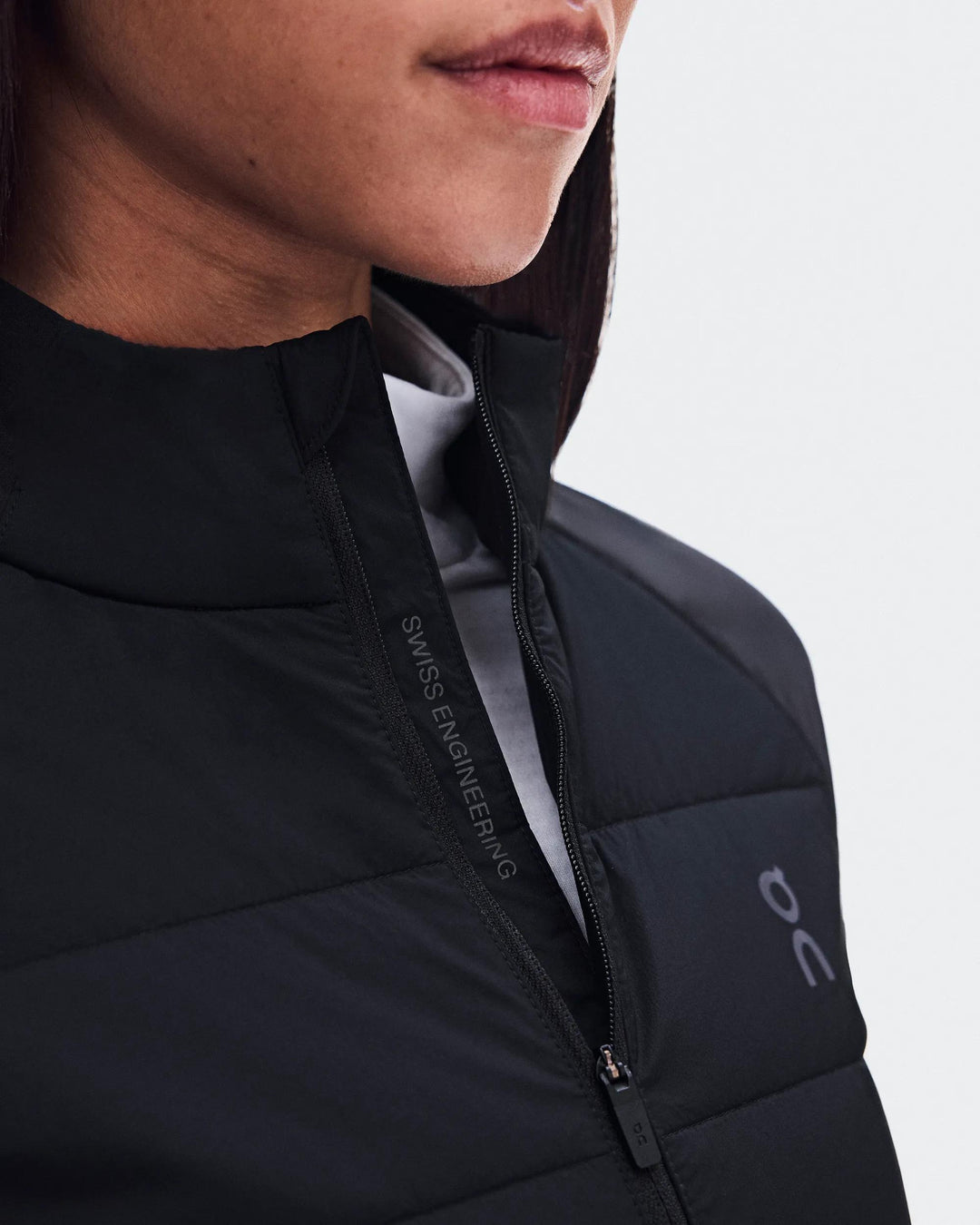 ON Women's Weather Hybrid Jacket - Black
