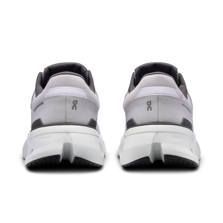 ON Men's Cloudrunner 2 - Frost White