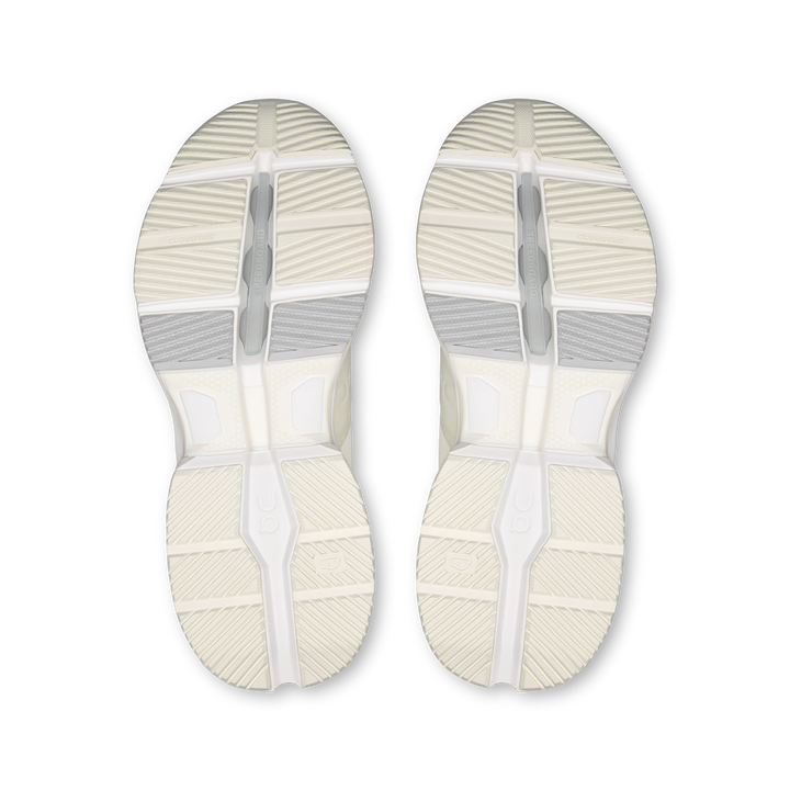 ON Women's Cloudpulse Pro - White Ice