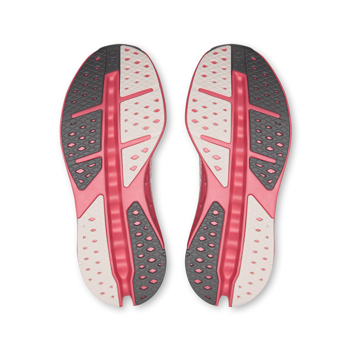 ON Women's Cloudsurfer Max - White Camellia