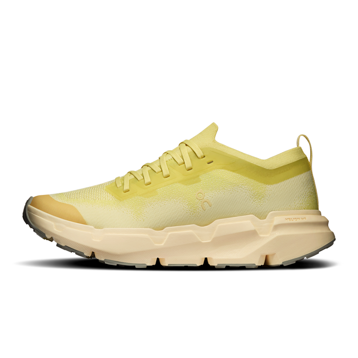 ON Women's Cloudsoma - Acacia Lychee