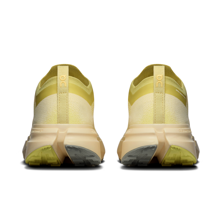 ON Women's Cloudsoma - Acacia Lychee