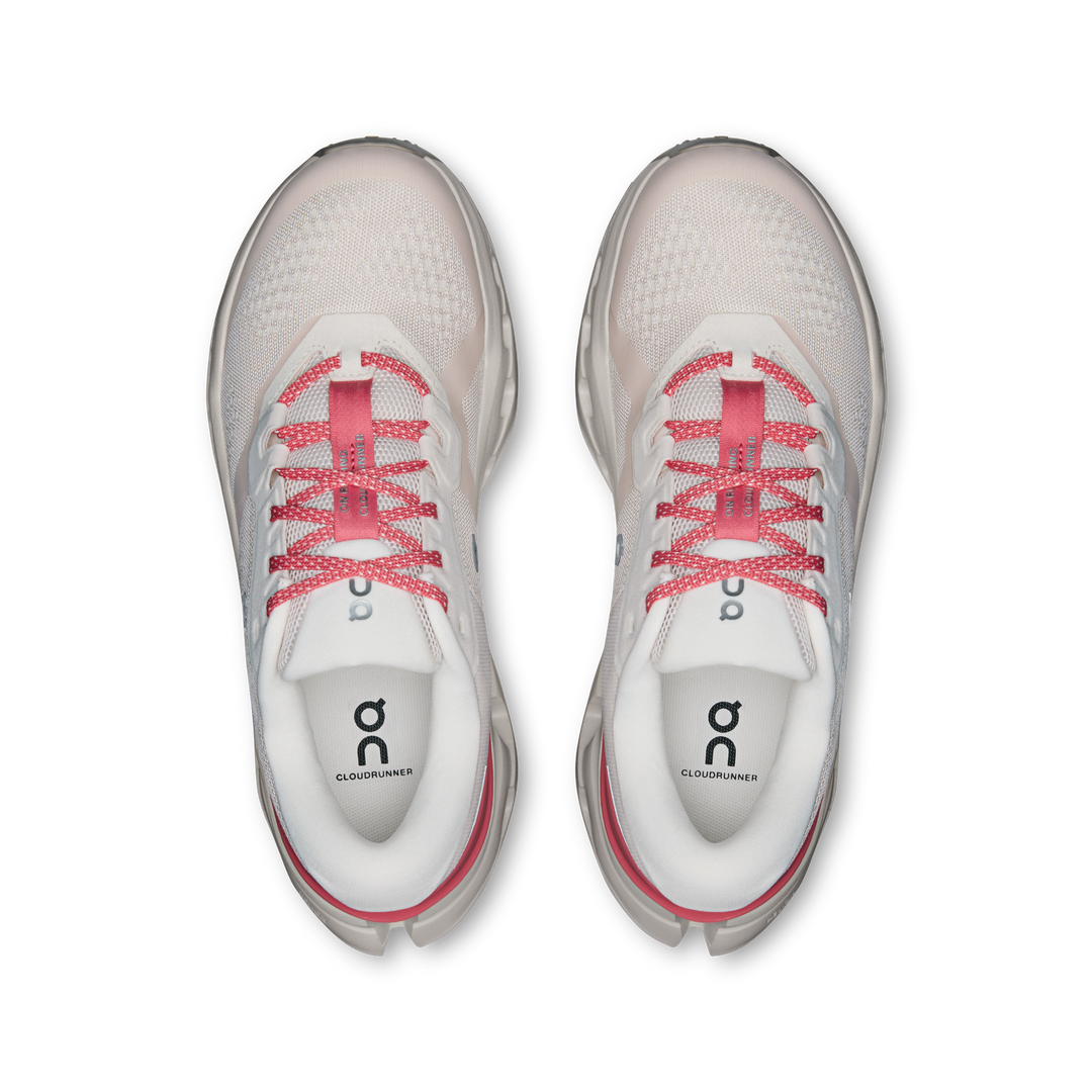 ON Women's Cloudrunner 3 - Oyster Camellia