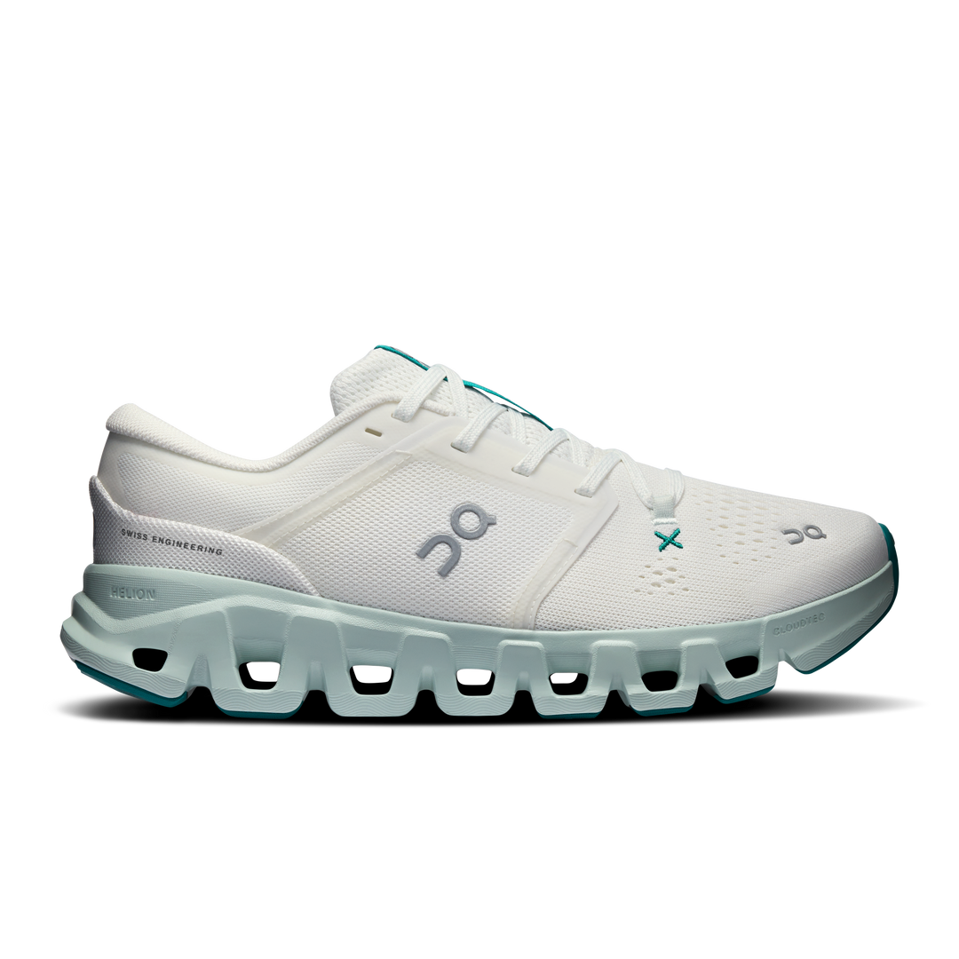 ON Women's Cloud X 5 - Ivory Surf