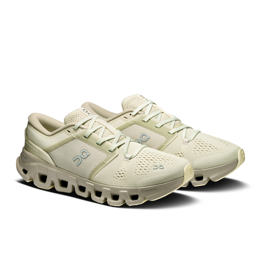 ON Women's Cloud X 5 - Chalk Brume