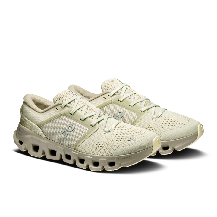 ON Women's Cloud X 5 - Chalk Brume