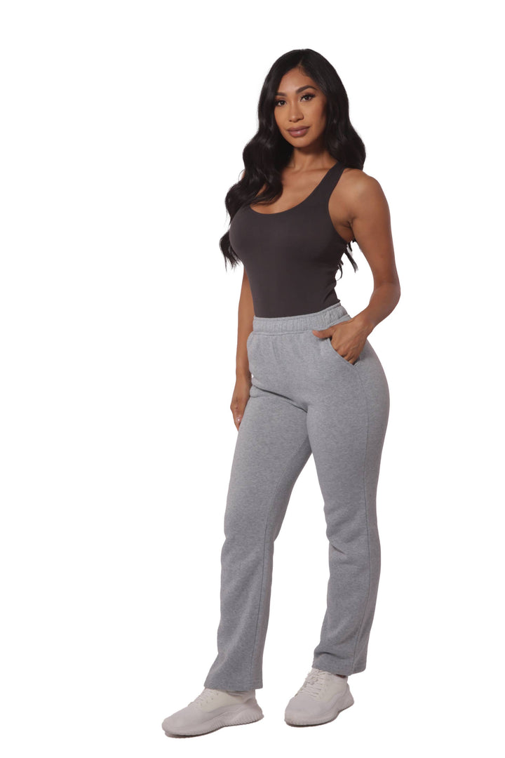 S&G Apparel - Womens Fleece Lined Straight Leg Sweatpants - Medium / Dark Heather Grey