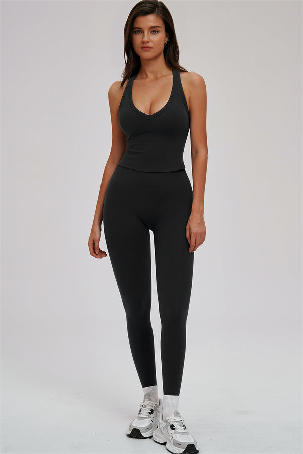 The Svelte Tank Top Leggings 2-Piece Set