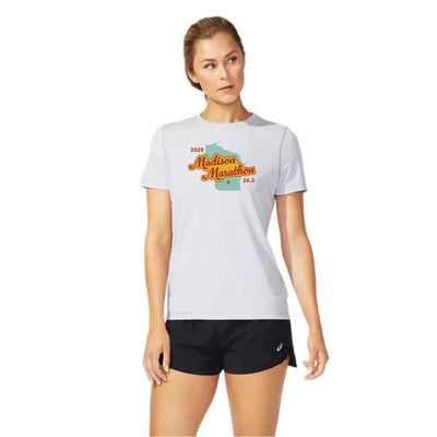 Maratón de Madison 2025 - Camiseta de manga corta ASICS Ready Set para mujer, gris (2012b469) (MM-02)