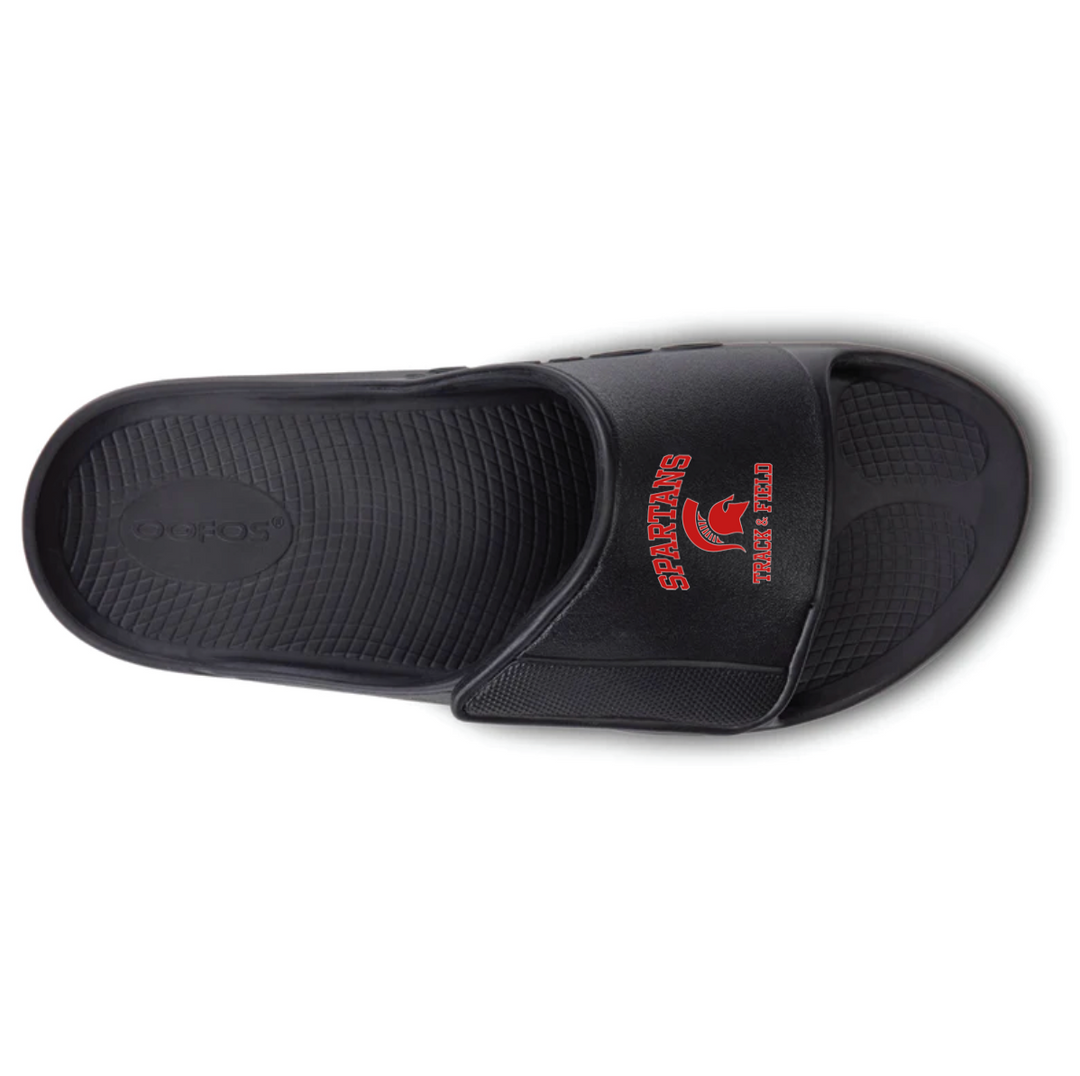 Sandalias deportivas flexibles Oofos OOahh de East Longmeadow Track and Field (1550)