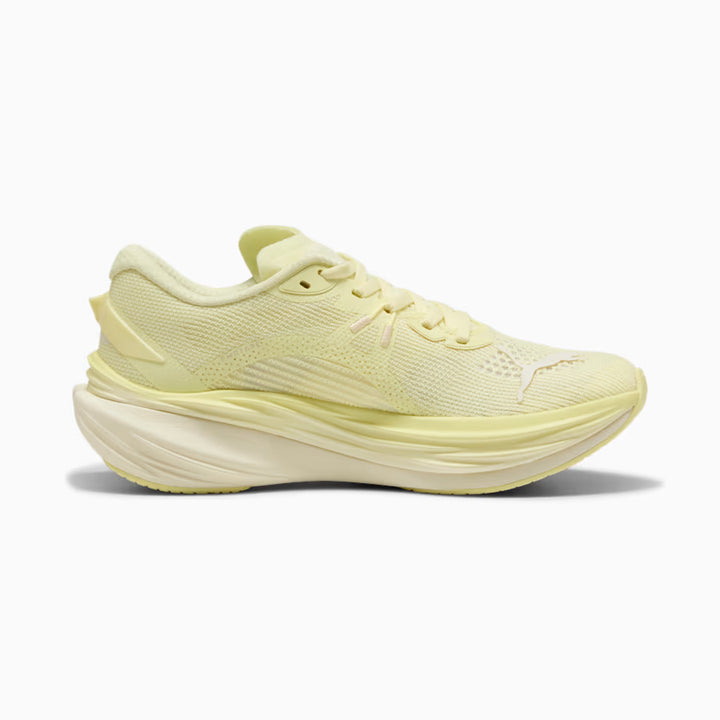 PUMA Womens Deviate Nitro 3 - GOLD MOON-ALPINE SNOW