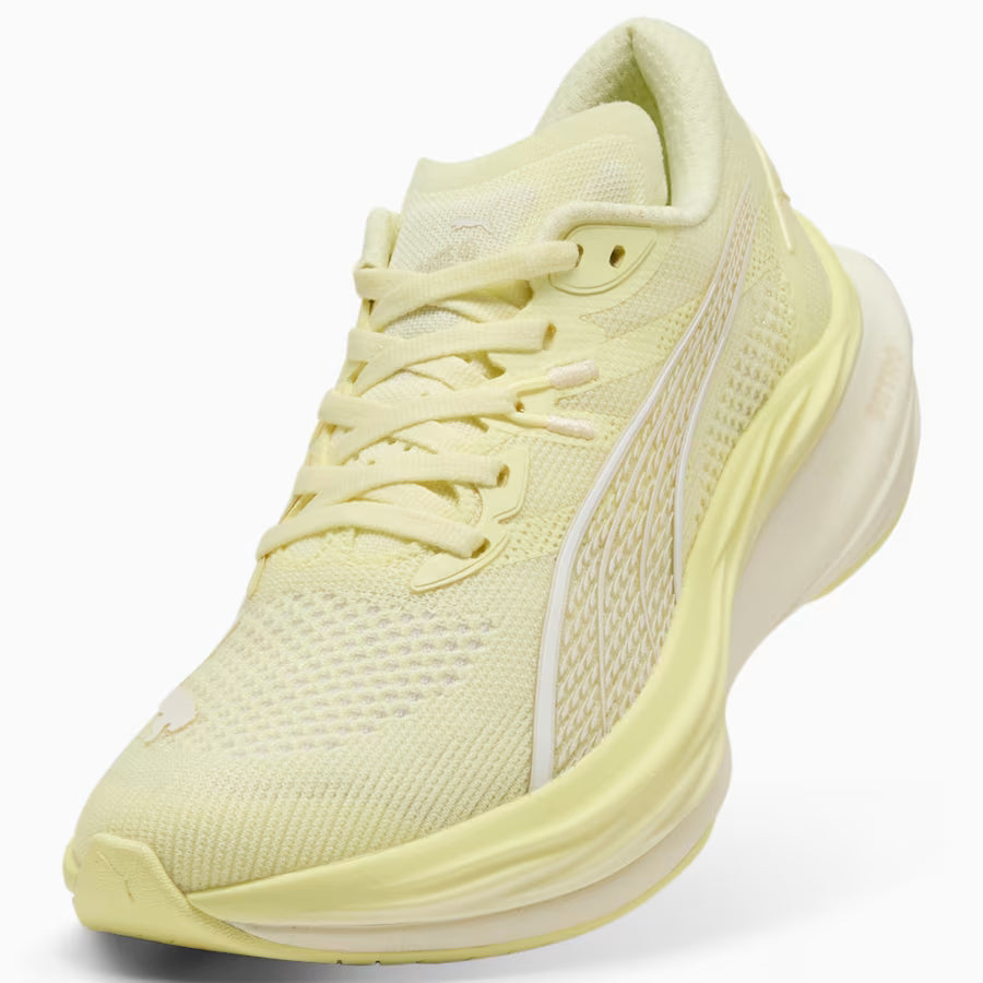 PUMA Womens Deviate Nitro 3 - GOLD MOON-ALPINE SNOW