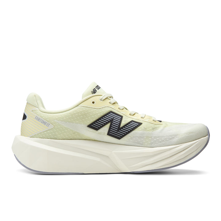 New Balance Mens Fuelcell Rebel V5 - PISTACHIO BUTTER (Wide)